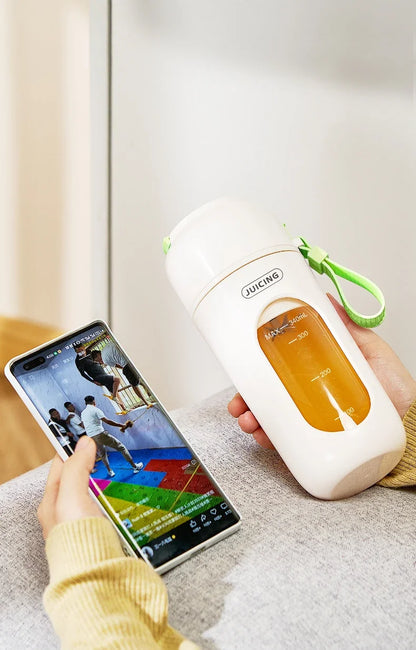 BlendEase 12-Blade Portable Juicer